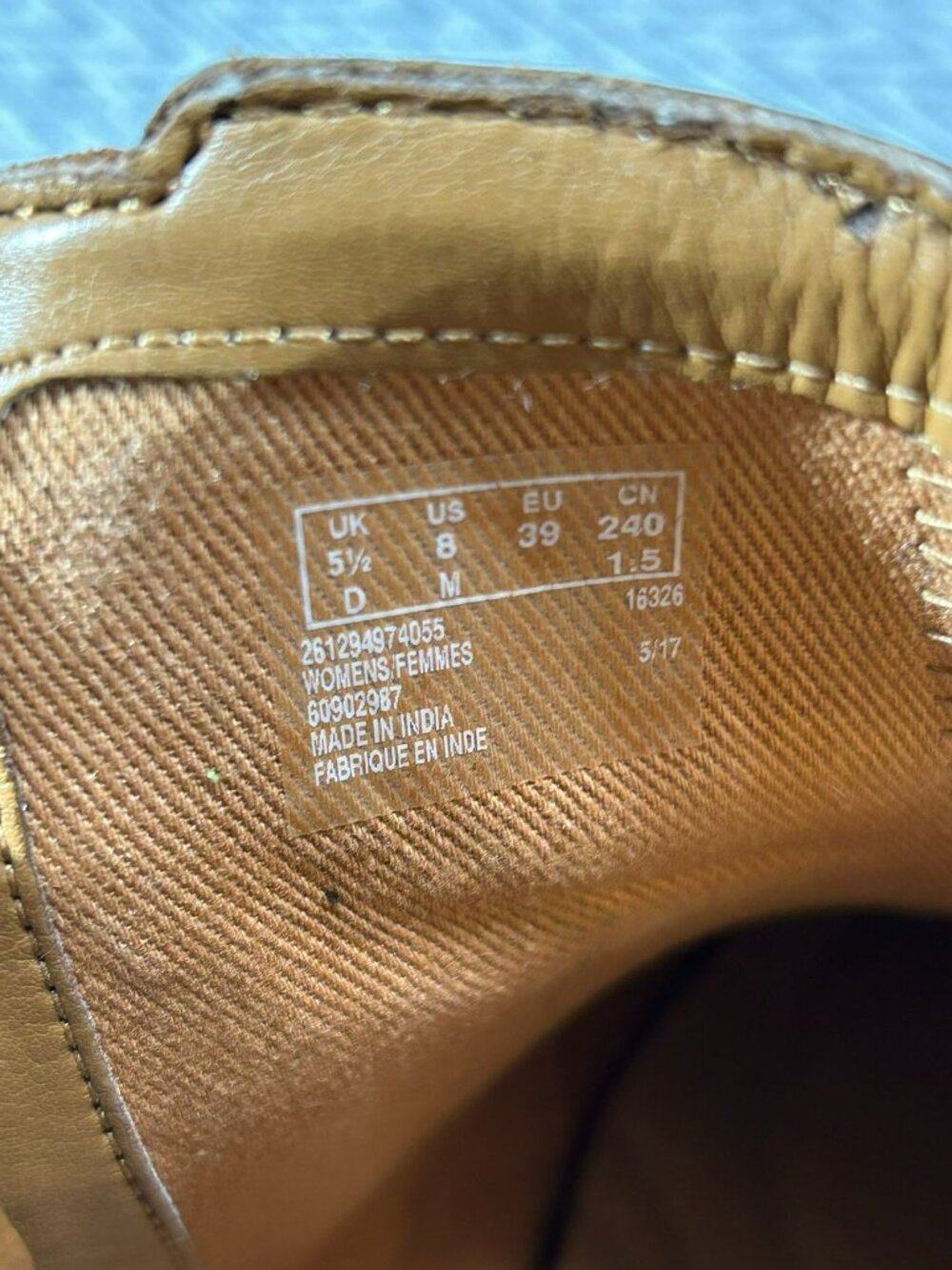 Clarks Womens Leather Maypearl Lilac Ankle Boots Brown Size 8 Suede Side Zipper - Picture 3 of 7